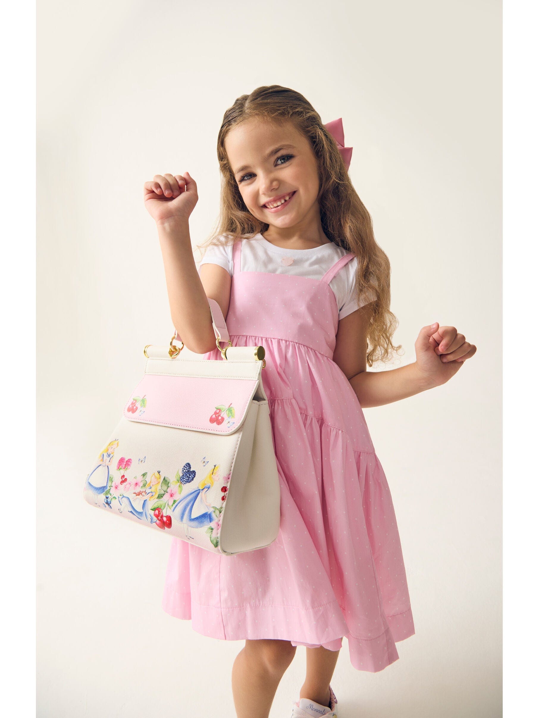 Girls Alice In Wonderland Handbag in White (24cm)