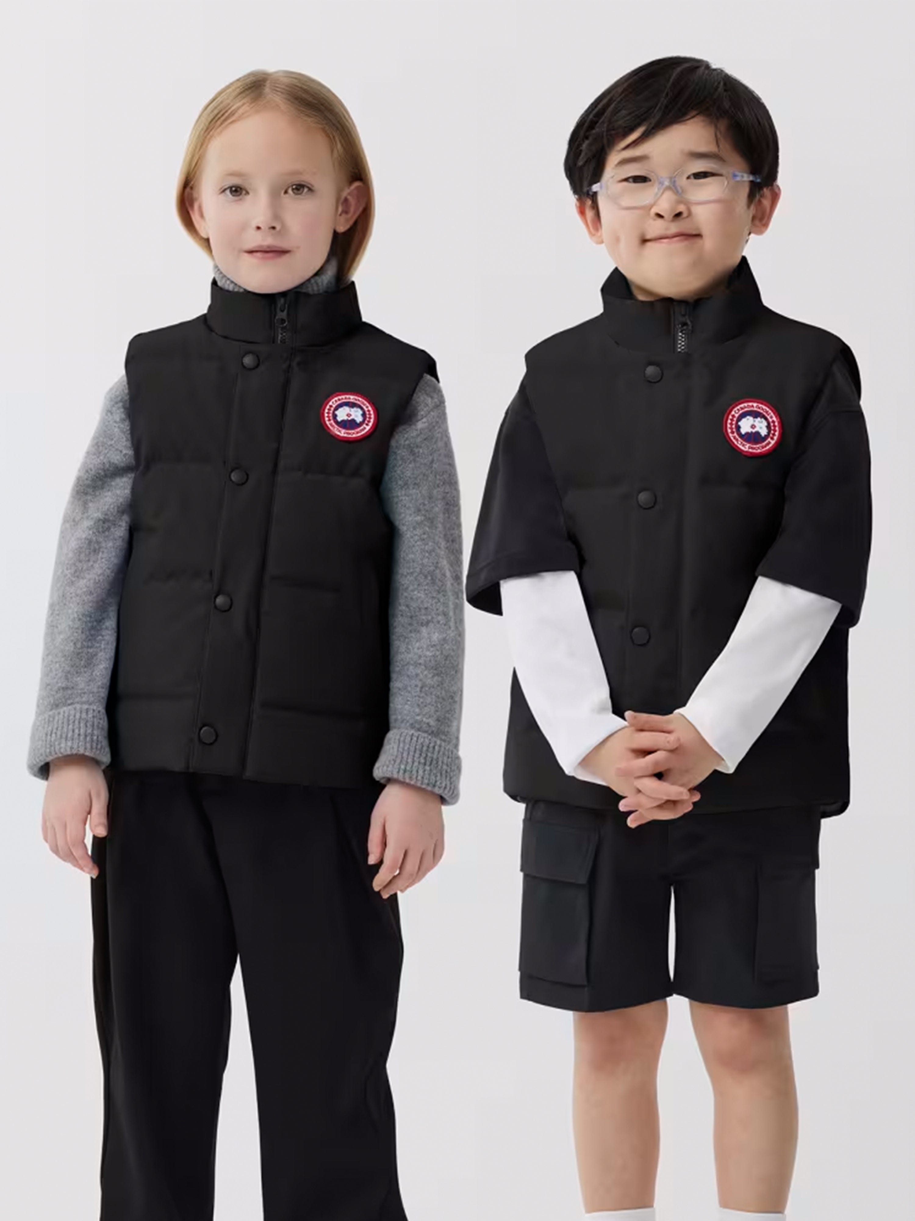 Canada Goose Canada Goose Kids Down Padded Vanier Gilet in Black
