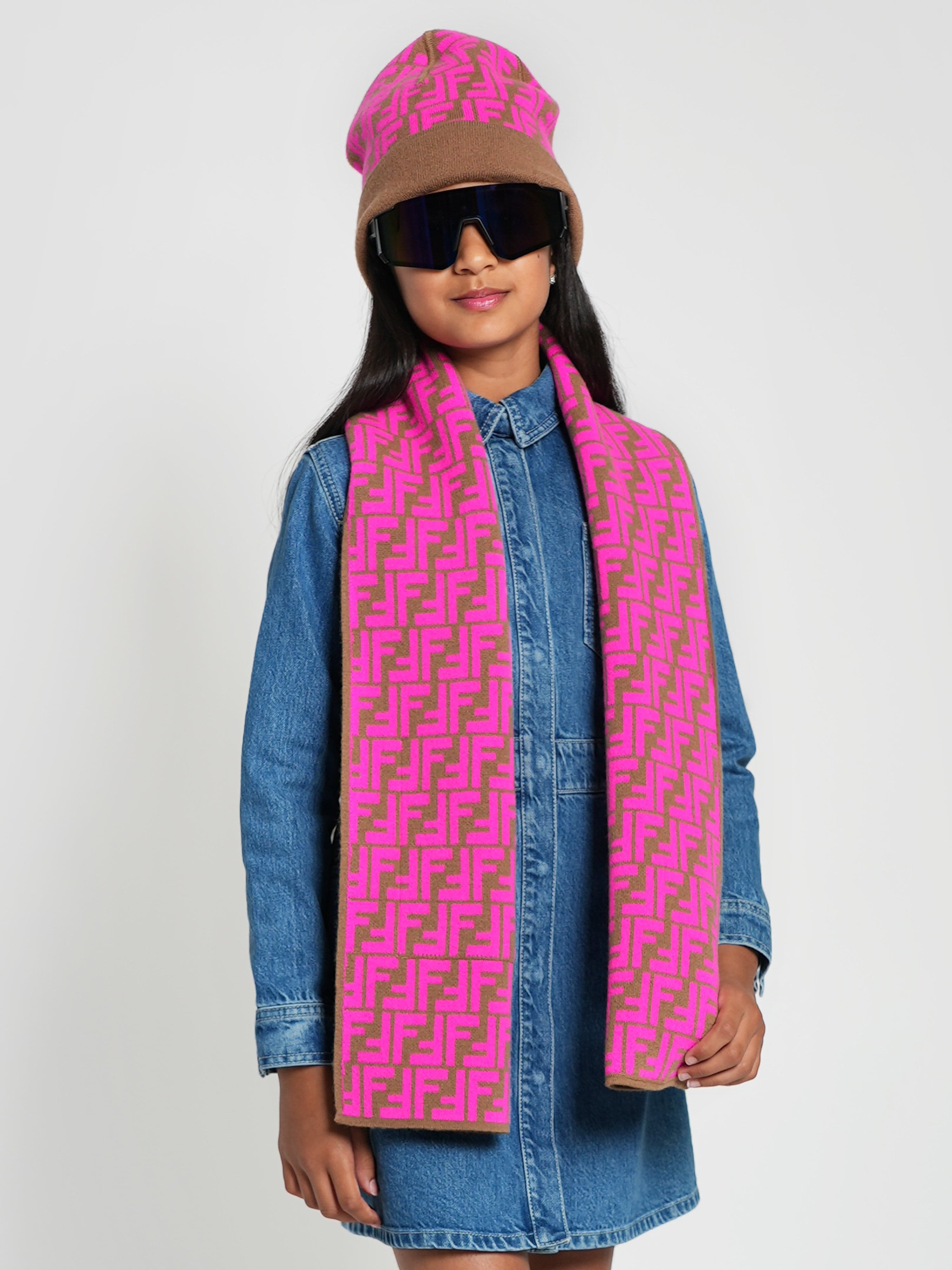 Fendi reversible scarf online