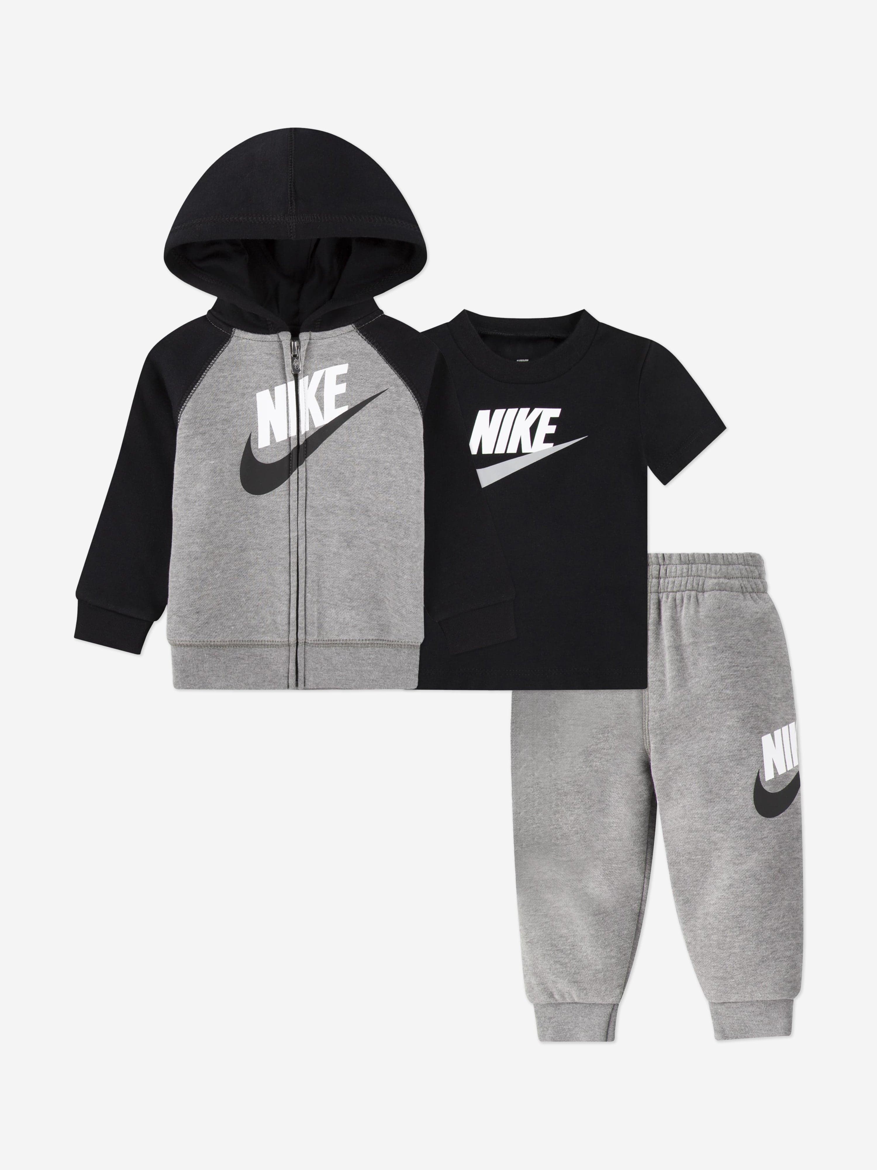 Nike Nike Boys Piece Tracksuit Set in Grey Childsplay Clothing