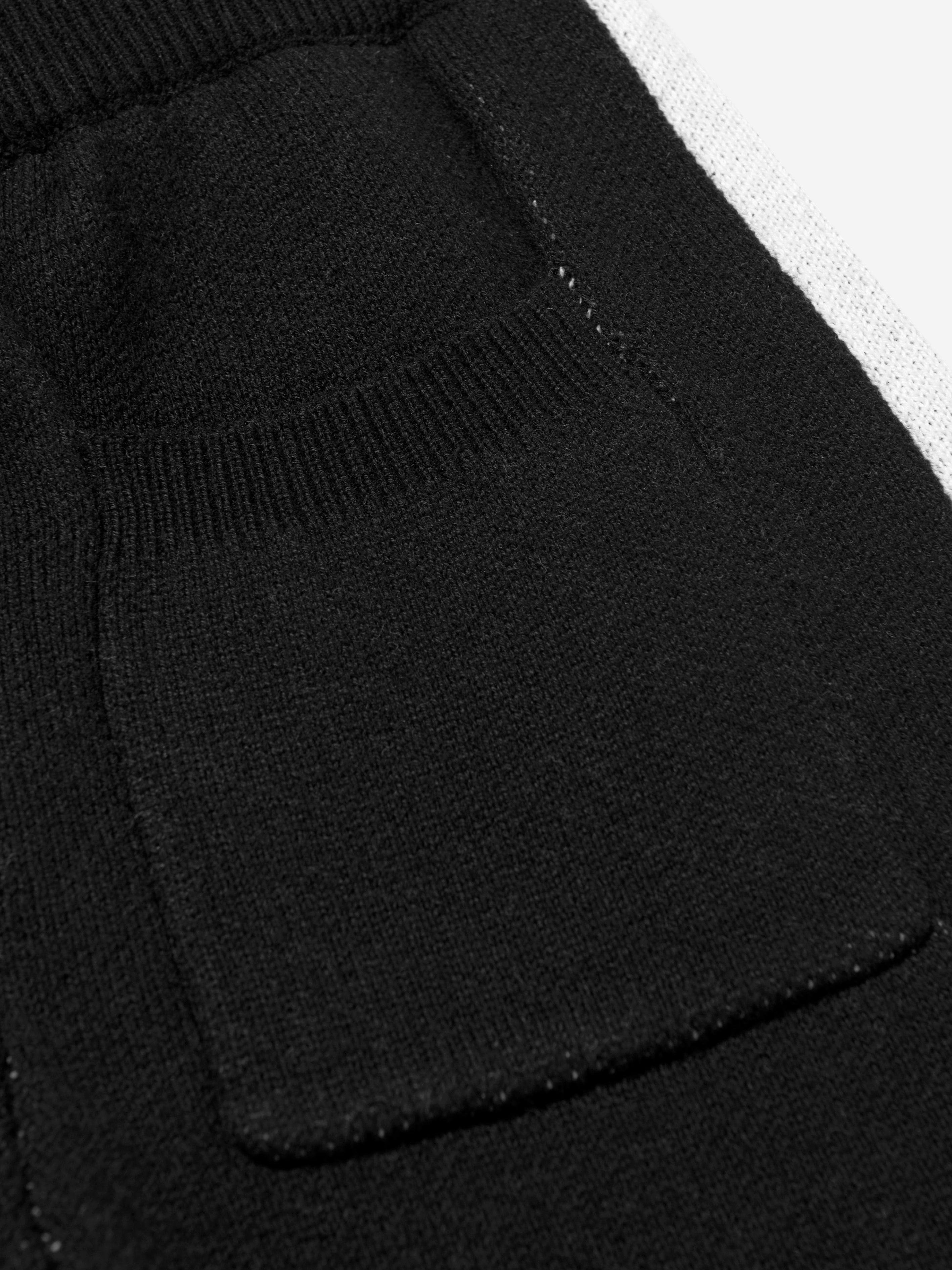 TCCS5005_BLACK_4
