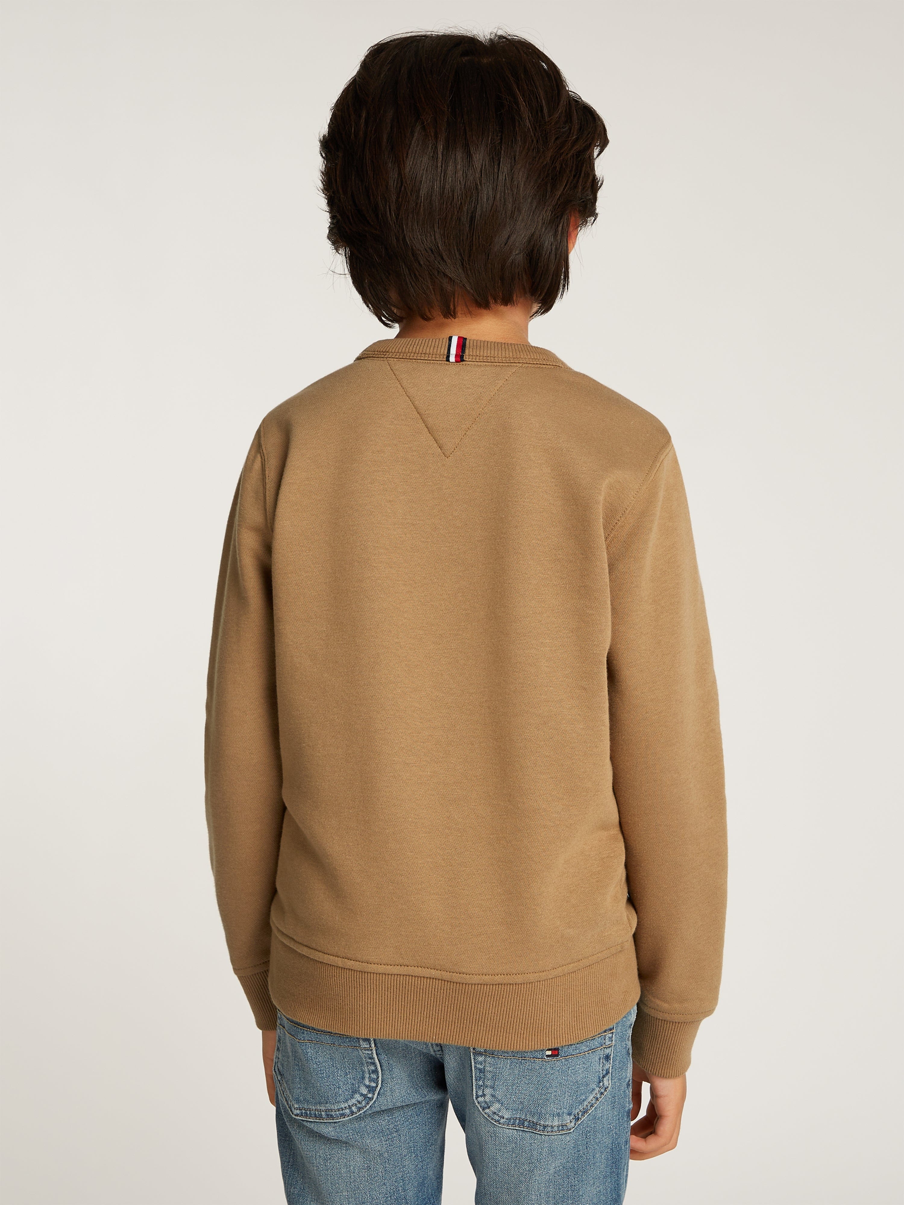 TOMS5007_BROWN_3